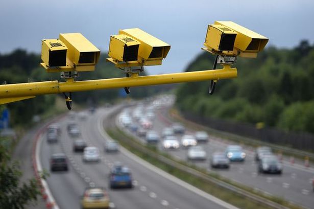 velocidade-superior-a-máxima-permitida-em-mais-de-20-ate-50-código-746-30