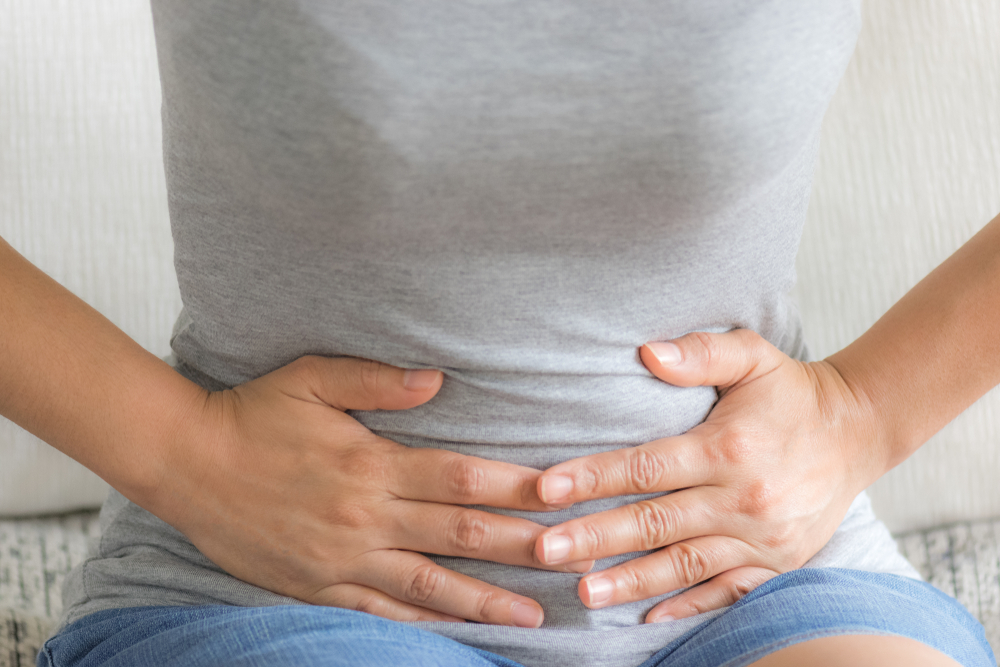 diverticulite, inflamação intestinal, sintomas intestinais, saúde digestiva, tratamento da diverticulite, dieta rica em fibras, prevenção de doenças, problemas abdominais, cólon inflamado, estilo de vida saudável, inflamação do cólon, cuidados intestinais, saúde do intestino, hábitos saudáveis, diagnóstico médico, cuidados com a saúde, bem-estar digestivo, inflamação abdominal, sintomas gastrointestinais, saúde preventiva, dicas de saúde