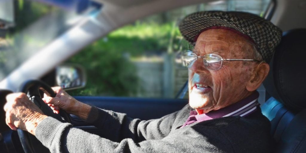 Como-a-Idade-Interfere-no-Preco-do-Seguro-de-Carro-Uma-Analise-Detalhada