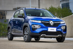 renault-kwid-outsider-2023-azul-de-frente-19