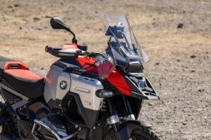 bmw-r-1300-gs-adventure-9-1920x1280-1